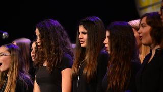 MIOC za Davida: Humanitarni koncert gimnazije Franje Petrića u HNK Zadar