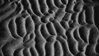 Crno bijela bajka na Kraljičinoj plaži, foto: Iva Perinčić