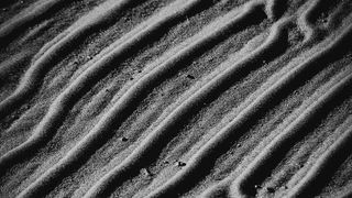 Crno bijela bajka na Kraljičinoj plaži, foto: Iva Perinčić