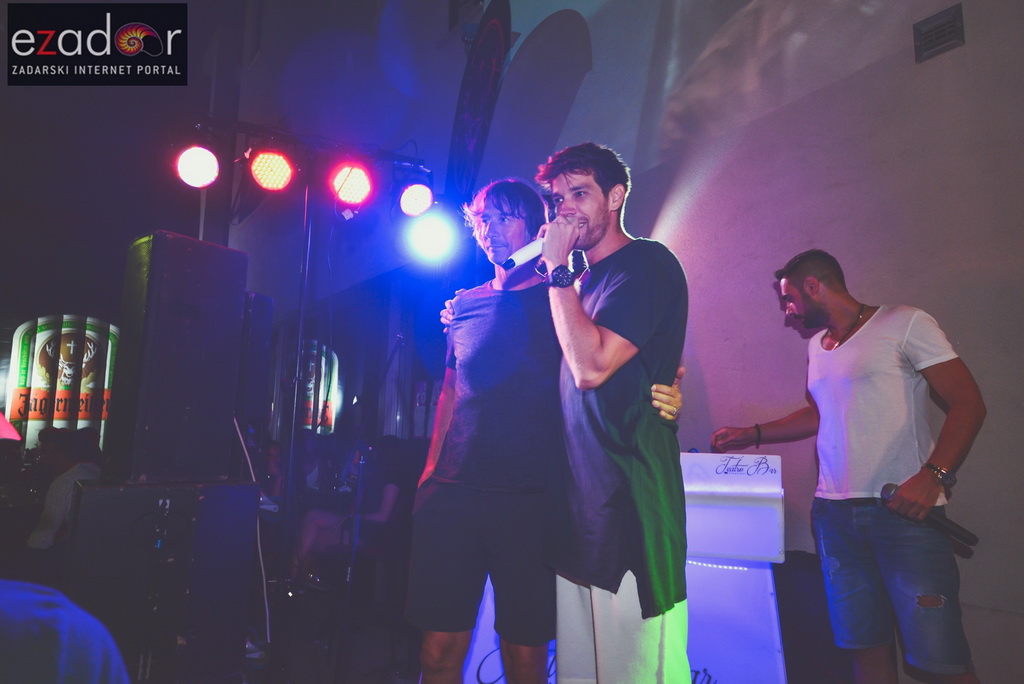 Connect @ Teatro bar & Zlatni kutić Connect @ Teatro bar & Zlatni kutić