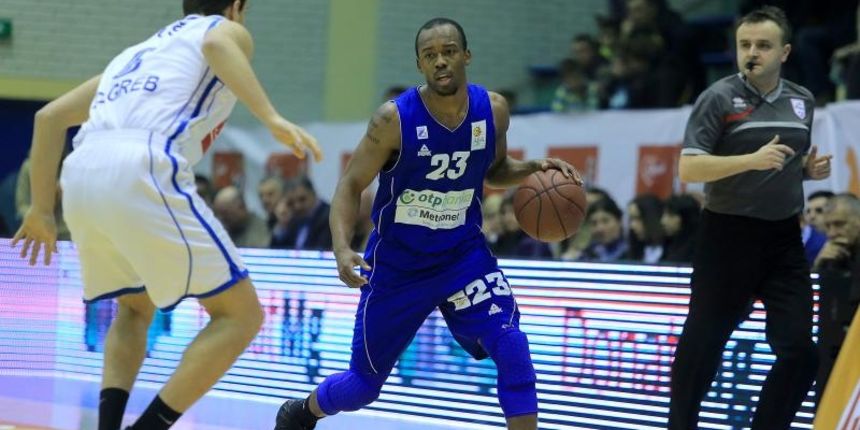 18.02.2014., sportska dvorana Borovo, Vukovar – Kup Kresimira Cosica, polufinale, KK Zadar – KK Cibona. James Brian Florence. Photo: Davor Javorovic/PIXSELL 18.02.2014., sportska dvorana Borovo, Vukovar – Kup Kresimira Cosica, polufinale, KK Zadar – KK Cibona. James Brian Florence. Photo: Davor Javorovic/PIXSELL