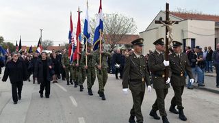 Obilježena 24. obljetnica stradanja mještana i branitelja Škabrnje, Foto: Dino Stanin/PIXSELL Obilježena 24. obljetnica stradanja mještana i branitelja Škabrnje, Foto: Dino Stanin/PIXSELL