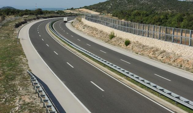 Sibenik – Opustjela autecesta Zagreb – Split nakon turisticke sezone. Photo: Hrvoje Jelavic/PIXSELL
