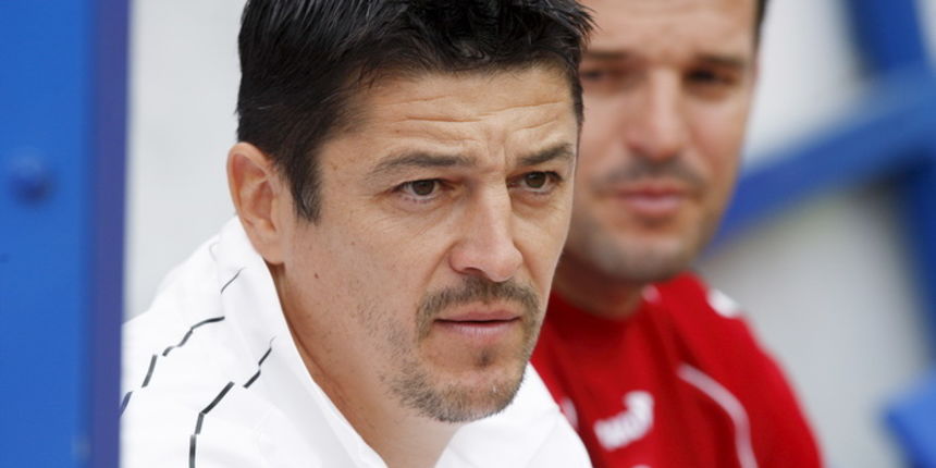 Zagreb, 100910. Stadion Maksimir. 7. kolo 1. Hrvatske nogometne lige. Lokomotiva – Zadar. Dalibor Zebic trener Zadra. Foto: Goran Mehkek / CROPIX Zagreb, 100910. Stadion Maksimir. 7. kolo 1. Hrvatske nogometne lige. Lokomotiva – Zadar. Dalibor Zebic trener Zadra. Foto: Goran Mehkek / CROPIX