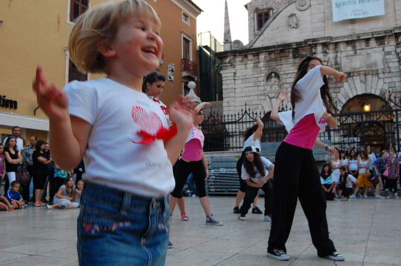 Narodni trg: Dan plesa radija 057, foto: Tea Balog Narodni trg: Dan plesa radija 057, foto: Tea Balog