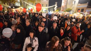 Započeo Advent u Zadru ; foto Iva Perinčić