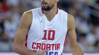 Arena Zagreb, Zagreb – Pripremni turnir za EuroBasket 2015., Hrvatska – BiH. Photo: Igor Kralj i Marko Lukunic/PIXSELL Arena Zagreb, Zagreb – Pripremni turnir za EuroBasket 2015., Hrvatska – BiH. Photo: Igor Kralj i Marko Lukunic/PIXSELL