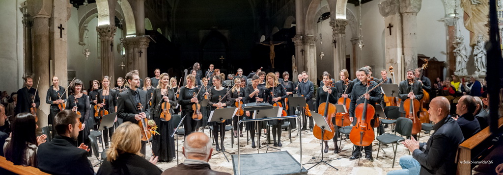Stefan Milenković i Zadarski komorni orkestar u katedrali sv. Stošije