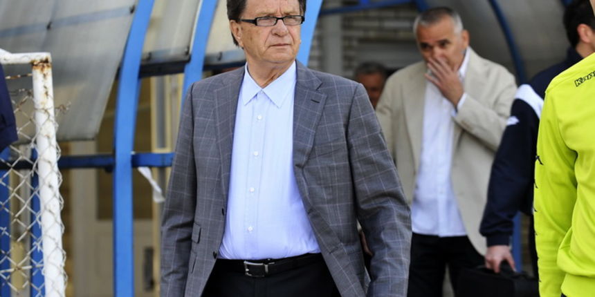 Zagreb, 190413.
Stadion NK Zagreb u Kranjcevicevoj.
MAXtv prva Hrvatska nogometna liga, 28. kolo.
Utakmica izmedju NK Zagreb i NK Zadar.
Na fotografiji: Miroslav Blazevic Ciro, trener NK Zagreb.
Foto: Damir Krajac / CROPIX Zagreb, 190413.
Stadion NK Zagreb u Kranjcevicevoj.
MAXtv prva Hrvatska nogometna liga, 28. kolo.
Utakmica izmedju NK Zagreb i NK Zadar.
Na fotografiji: Miroslav Blazevic Ciro, trener NK Zagreb.
Foto: Damir Krajac / CROPIX