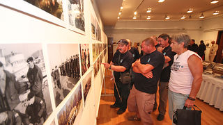 Obiljezavanje 20-te godisnjice Otockog bataljuna(foto:Saša Čuka) Obiljezavanje 20-te godisnjice Otockog bataljuna(foto:Saša Čuka)