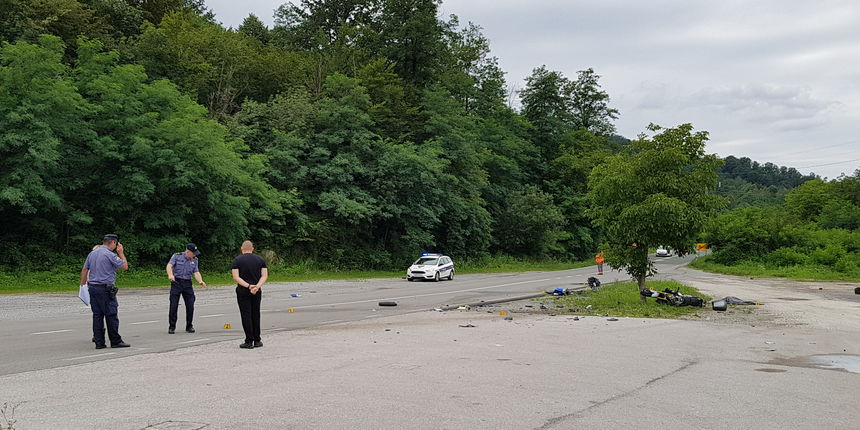 U sudaru dva motocikla na “staroj riječkoj” poginuo Francuz