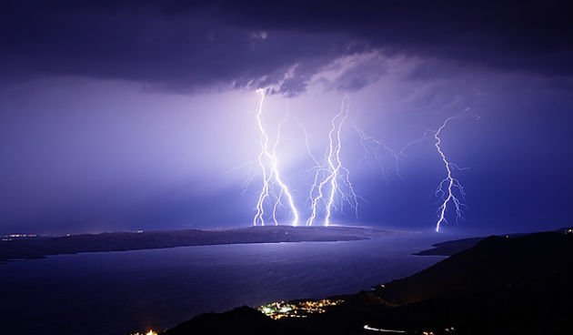 Munje nad Karlobagom i Pagom