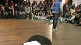 Image 1038849 (auto)