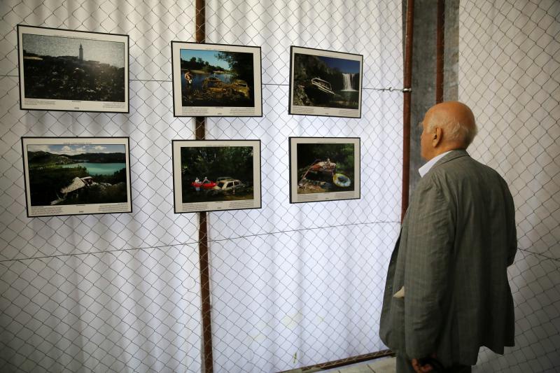 21.10.2013., Zadar – U Knezevoj palaci otvorena je izlozba Hrvatske novinske fotografije 2012. Photo: Filip Brala/PIXSELL 21.10.2013., Zadar – U Knezevoj palaci otvorena je izlozba Hrvatske novinske fotografije 2012. Photo: Filip Brala/PIXSELL