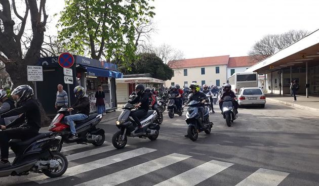 Bajkeri Dalmacije na blagoslovu motora u Biogradu na moru