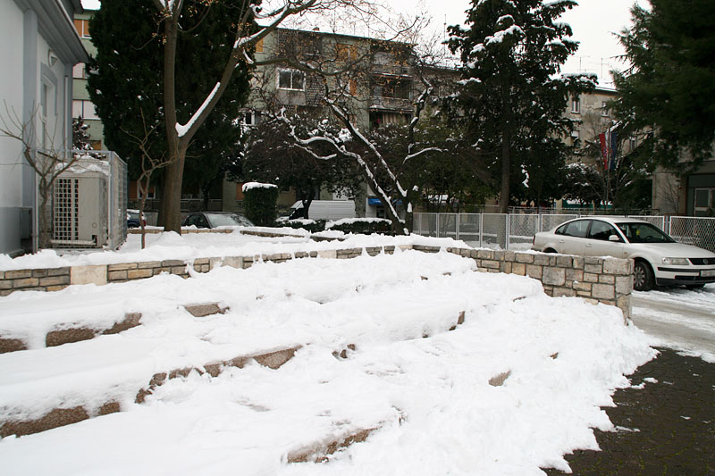 Snježni đir oko Gradske knjižnice Zadar, Foto: Lucija Juravić Snježni đir oko Gradske knjižnice Zadar, Foto: Lucija Juravić