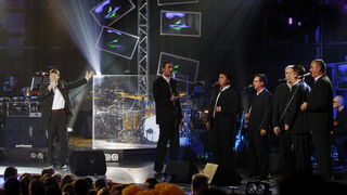 Biograd na Moru, 120510. 
Domacin ovogodisnje dodjele diskografske nagrade Porin je grad Biograd na Moru.
Prve veceri Porina odrzan je koncert pod nazivom Najbolje od Porina, a izvodile su se najbolje pobjednicke pjesme. 
Na slici: Klapa Intrade.
Foto: Ju