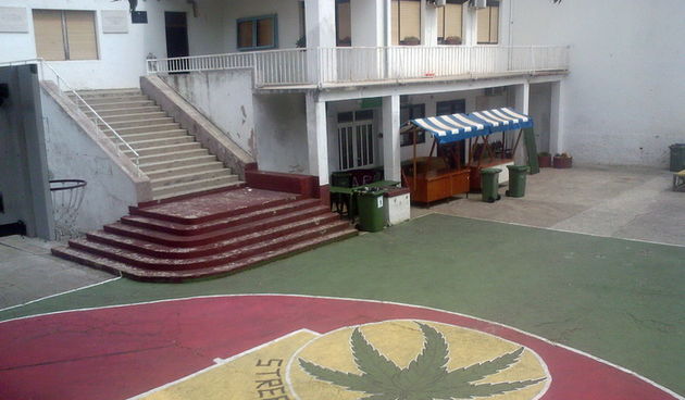 Marihuana na igralištu u Kalima