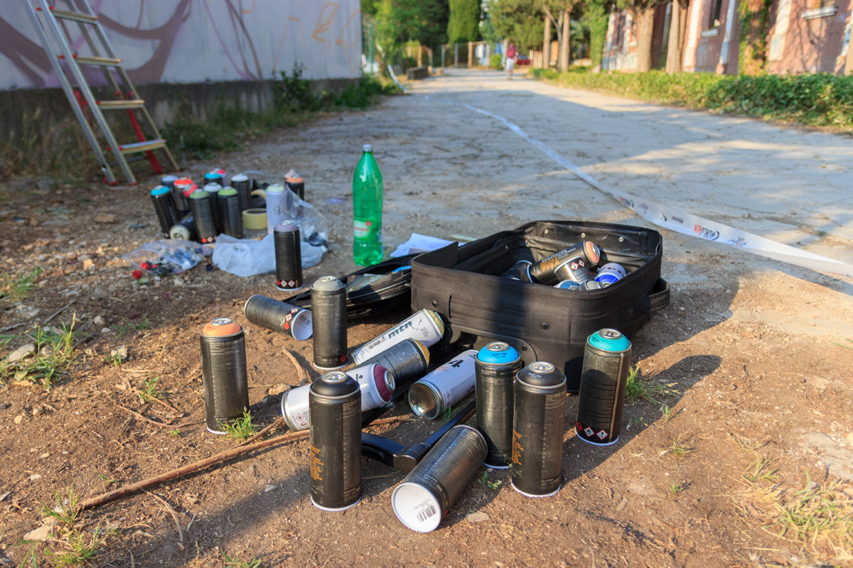 Pripreme za KvartArt festival: grafiteri u akciji