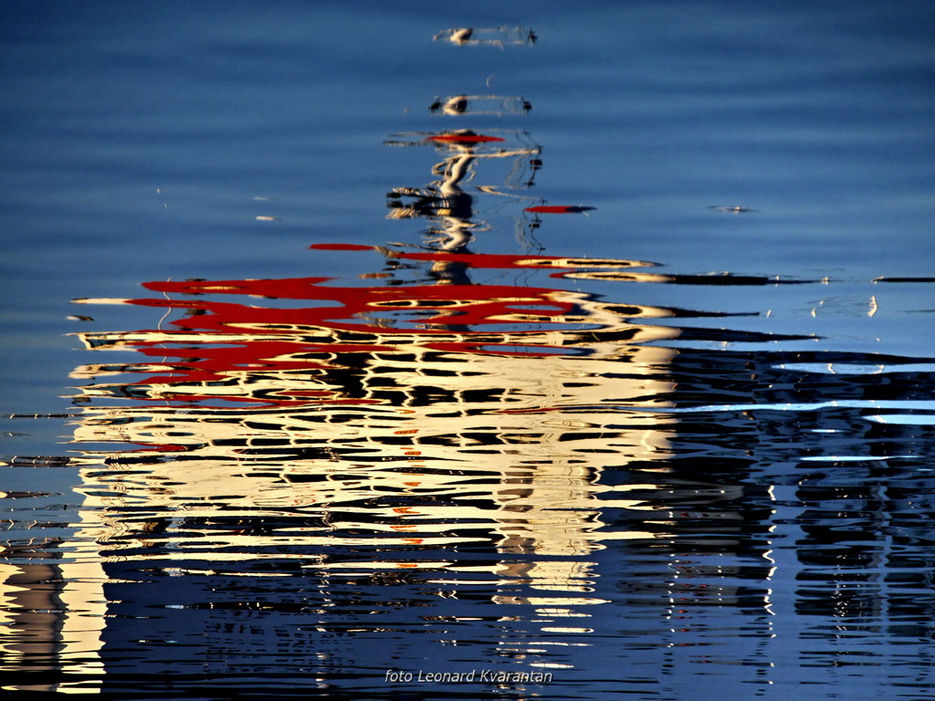 Svitanje i rano jutro u novoj luci Gaženica