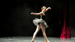 Baletna udruga Pirueta: Broadway, Foto: Mladen Radolović Mrlja Baletna udruga Pirueta: Broadway, Foto: Mladen Radolović Mrlja