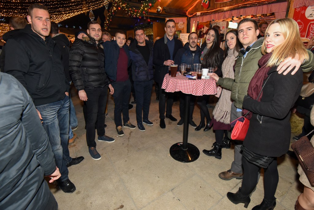 Spektakularni doček Nove 2017. godine na zadarskom Popuotoku Spektakularni doček Nove 2017. godine na zadarskom Popuotoku