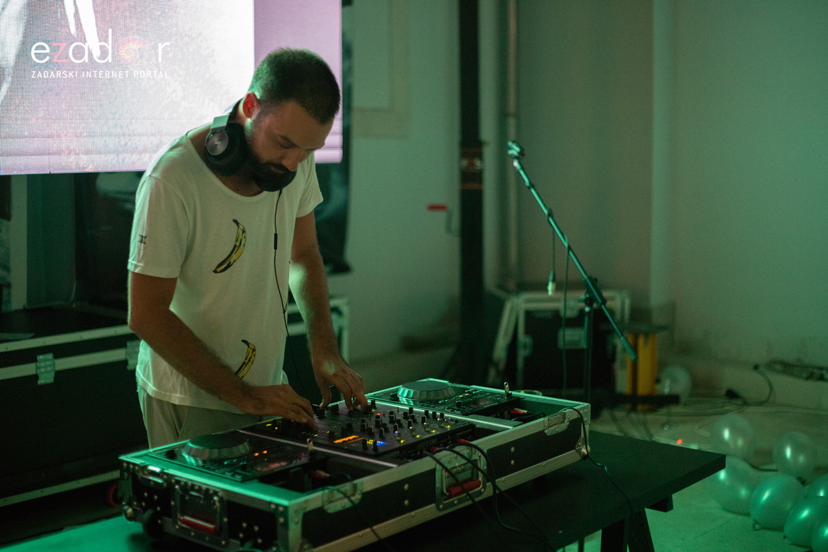 Večernji đir po gradu, ponedjeljak 6. kolovoza 2018. Večernji đir po gradu, ponedjeljak 6. kolovoza 2018.