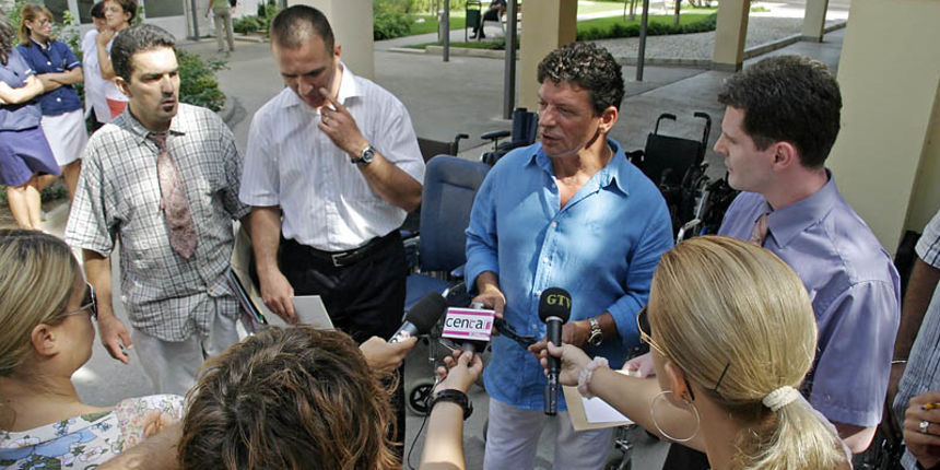 Image 1181793 (auto) Image 1181793 (auto)