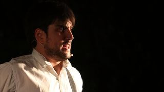 Nakon svecane podjele nagrada publici je prikazana predstava Slucaj rogonja.