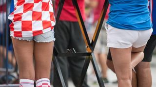 Hrvatski navijači okupirali Lens uoči utakmice s Portugalom, Photo: PIXSELL Hrvatski navijači okupirali Lens uoči utakmice s Portugalom, Photo: PIXSELL