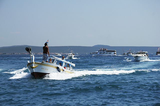Kukljica: Blagdan Gospe od Sniga 5. kolovoza 2012, Foto: Bernard Kotlar Kukljica: Blagdan Gospe od Sniga 5. kolovoza 2012, Foto: Bernard Kotlar
