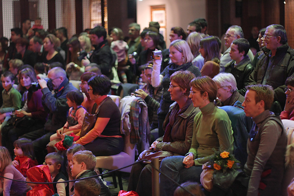 Plesna udruga Gesta: Ima li spasa za Djeda Mraza (Foto:Saša Čuka)