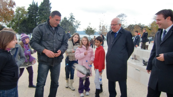 Izložba golubova na Poljani Ivana Pavla II. Izložba golubova na Poljani Ivana Pavla II.