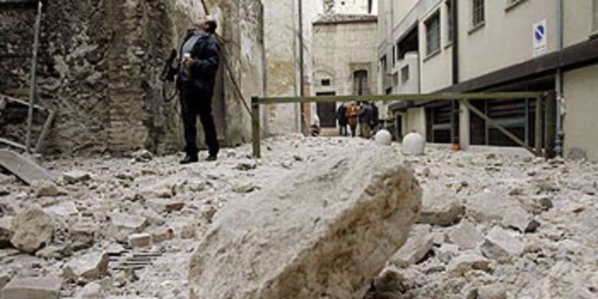 Potres u Abruzzu (Foto:corriere.it) Potres u Abruzzu (Foto:corriere.it)