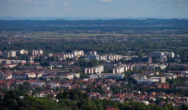 Pogled na naselja Spansko i Precko s vrha Zelene magistrale. Photo: Davor Puklavec/PIXSELL