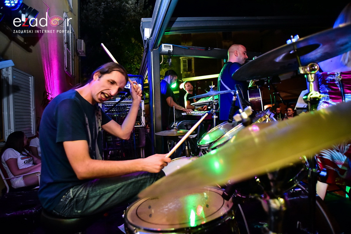 Domenica @ Kult Caffebar