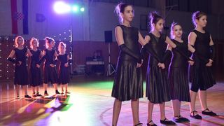 Plesna Božićna čarolija na otoku Pagu