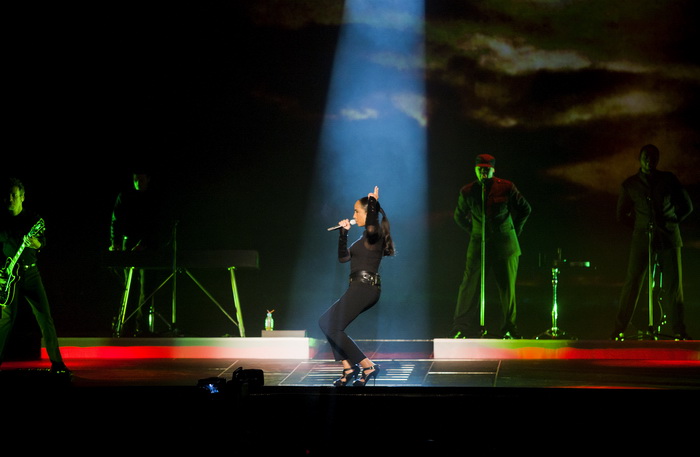 Zagreb, 221111.
Britanska skupina Sade predvodjena karizmatcnom pjevacicom Sade Adu odrzala je veceras koncert u Areni Zagreb u sklopu svoje turneje Sade Live.
Foto: Neja Markicevic / CROPIX