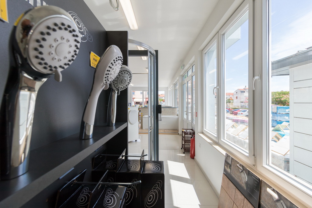 Vrhunska ponuda sanitarija i keramičkih pločica po nevjerojatnim cijenama u novootvorenoj trgovini “Latrina”