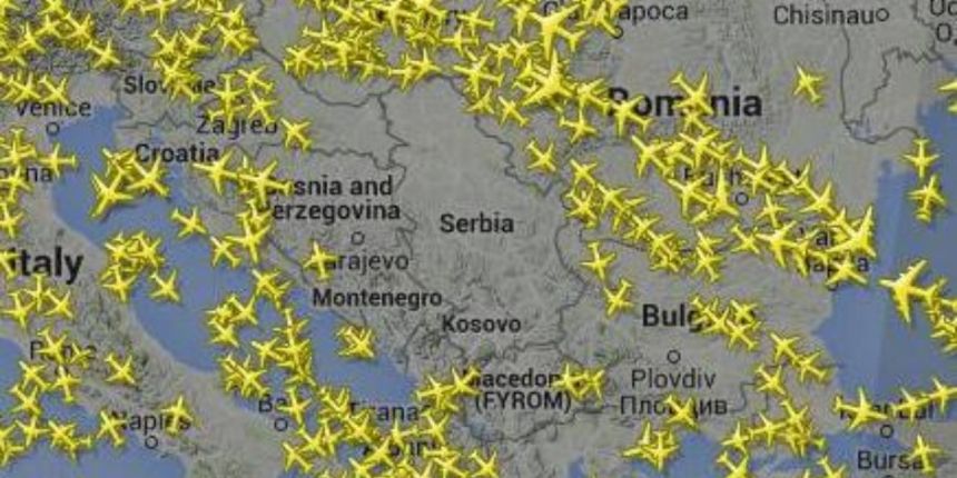 Nad Srbijom pola sata nije letio ni jedan avion, foto: Flight radar Nad Srbijom pola sata nije letio ni jedan avion, foto: Flight radar