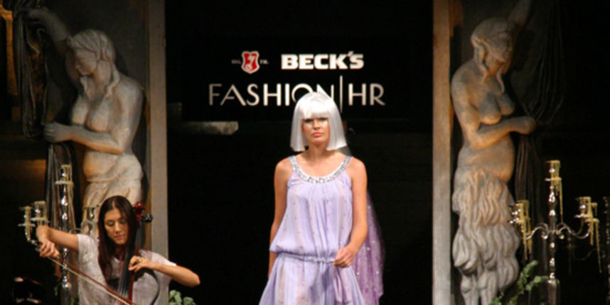 Image 1175323 (auto)