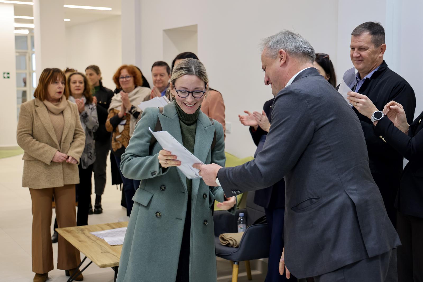 Uručenje ugovora udrugama i organizacijama @ Centar za mlade