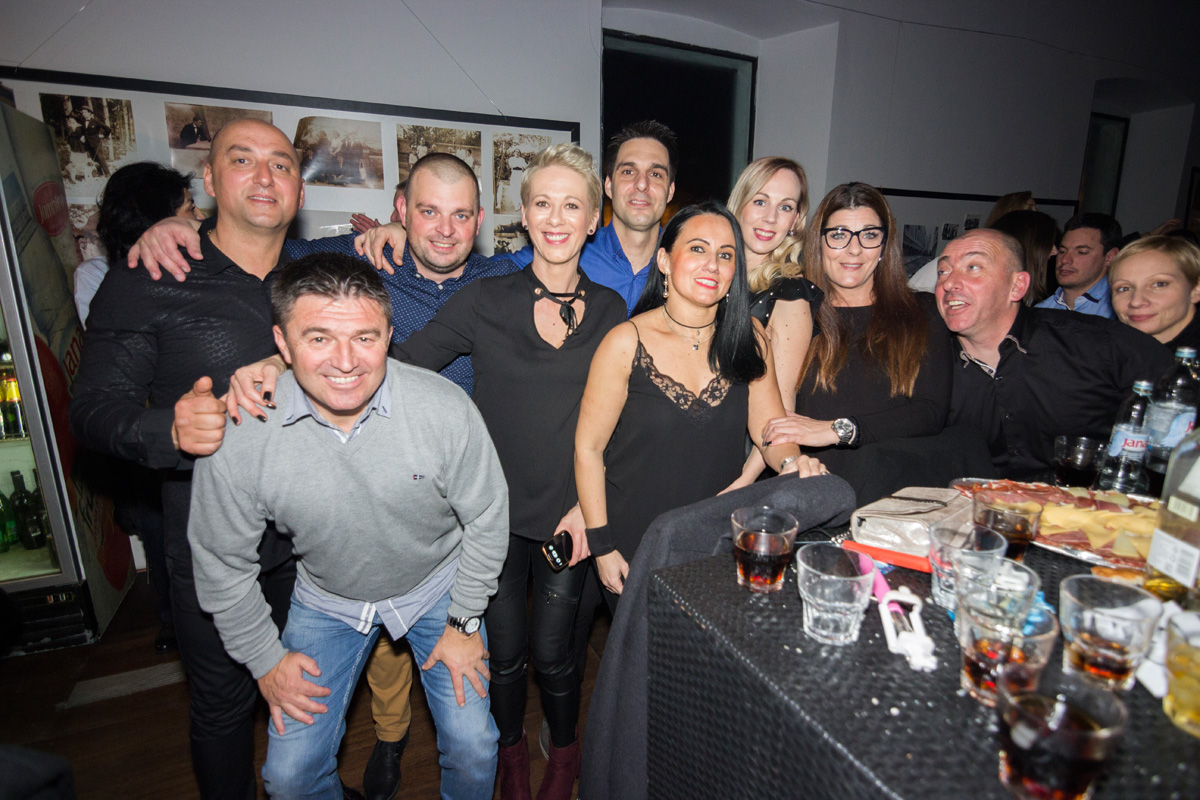 Božićni koncert Tomislava Bralića i klape Intrade u zadarskom klubu Arsenal 25. prosinca 2016.