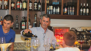 Degustacija vina mariborske vinarije Vinag u Restoran Baru Atrij Degustacija vina mariborske vinarije Vinag u Restoran Baru Atrij