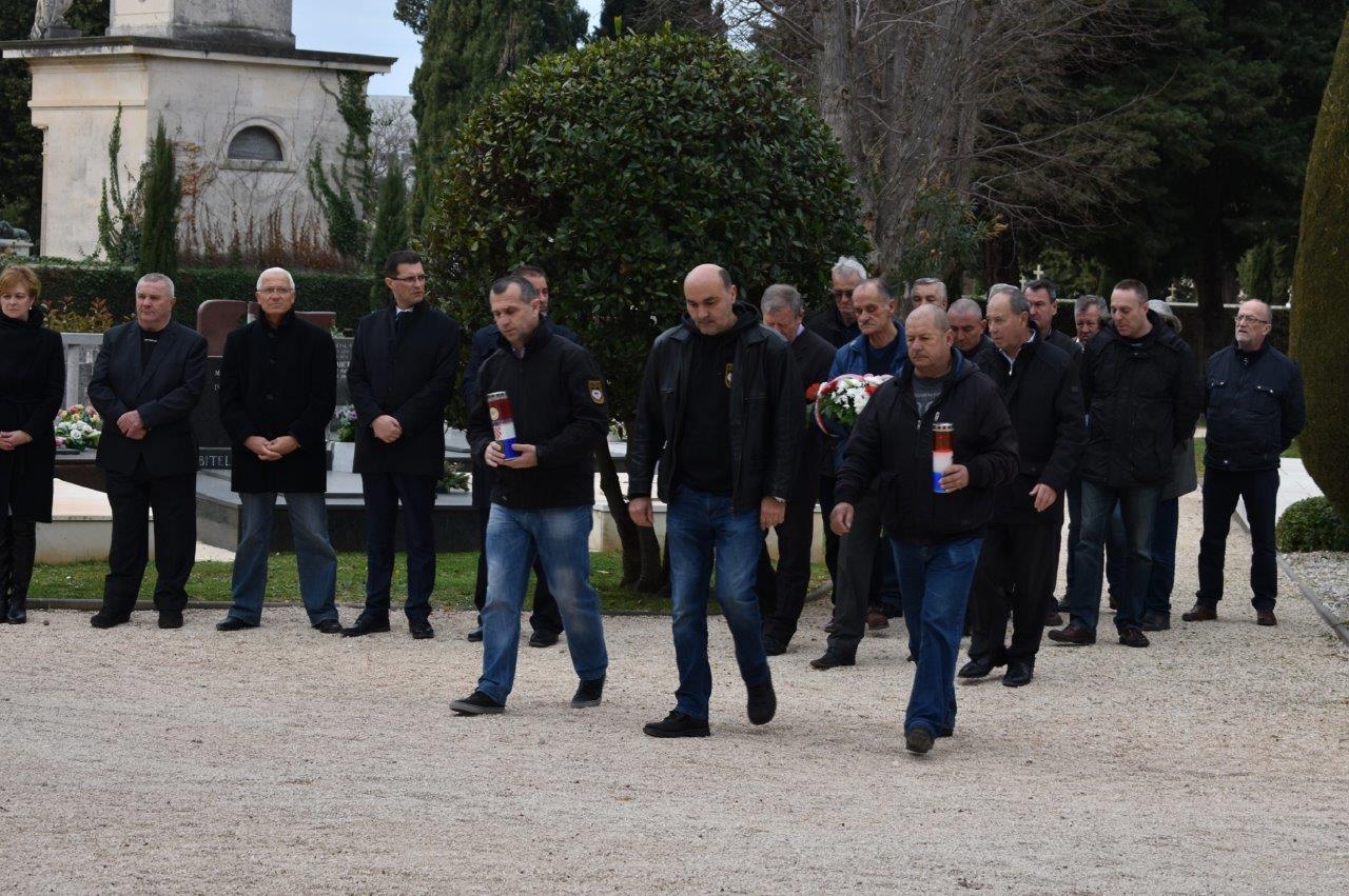 Polaganje vijenaca Polaganje vijenaca