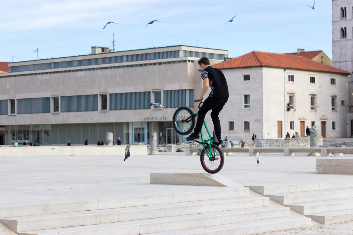 Badnjak 2016: Blagdanski đir po gradu 24. prosinca Badnjak 2016: Blagdanski đir po gradu 24. prosinca