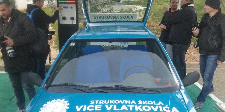 Elektricni automobil, foto-Radio Zd