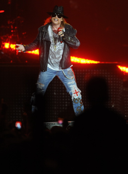 Split, 170712.
Koncert americke grupe Guns ‘n’ Roses koja je krajem 80-ih i pocetkom 90-ih bila jedna od vodecih grupa svijeta, danas je s malo manje popularnosti gostovala u splitskoj Spaladium Areni gdje se okupilo nekoliko tisuca obozavatelja. 
Na foto