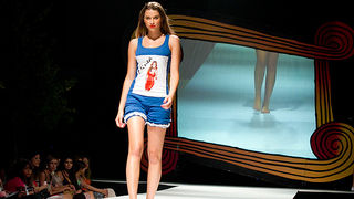 Trodnevna modna manifestacija Zadar fashion nights održava se na Trgu Ivana Pavla II. Prve večeri, pod nazivom ‘Urban Night’ predstavili su se kreatori i modne kuće: Toni Brekalo, Galko, Callegari, Oktan, Ana Milin i Margarete Ete. U glazbenom dijelu prog Trodnevna modna manifestacija Zadar fashion nights održava se na Trgu Ivana Pavla II. Prve večeri, pod nazivom ‘Urban Night’ predstavili su se kreatori i modne kuće: Toni Brekalo, Galko, Callegari, Oktan, Ana Milin i Margarete Ete. U glazbenom dijelu prog