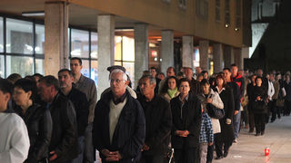 Procesija Velikog petka, 6. travnja 2012. (foto:Saša Čuka) Procesija Velikog petka, 6. travnja 2012. (foto:Saša Čuka)